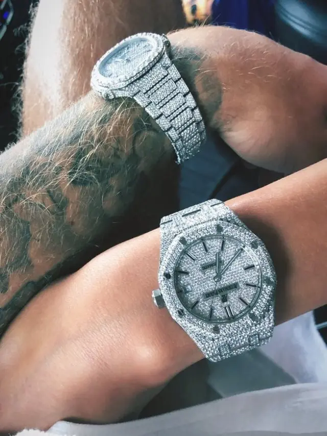 Jam Pemberian Justin Bieber