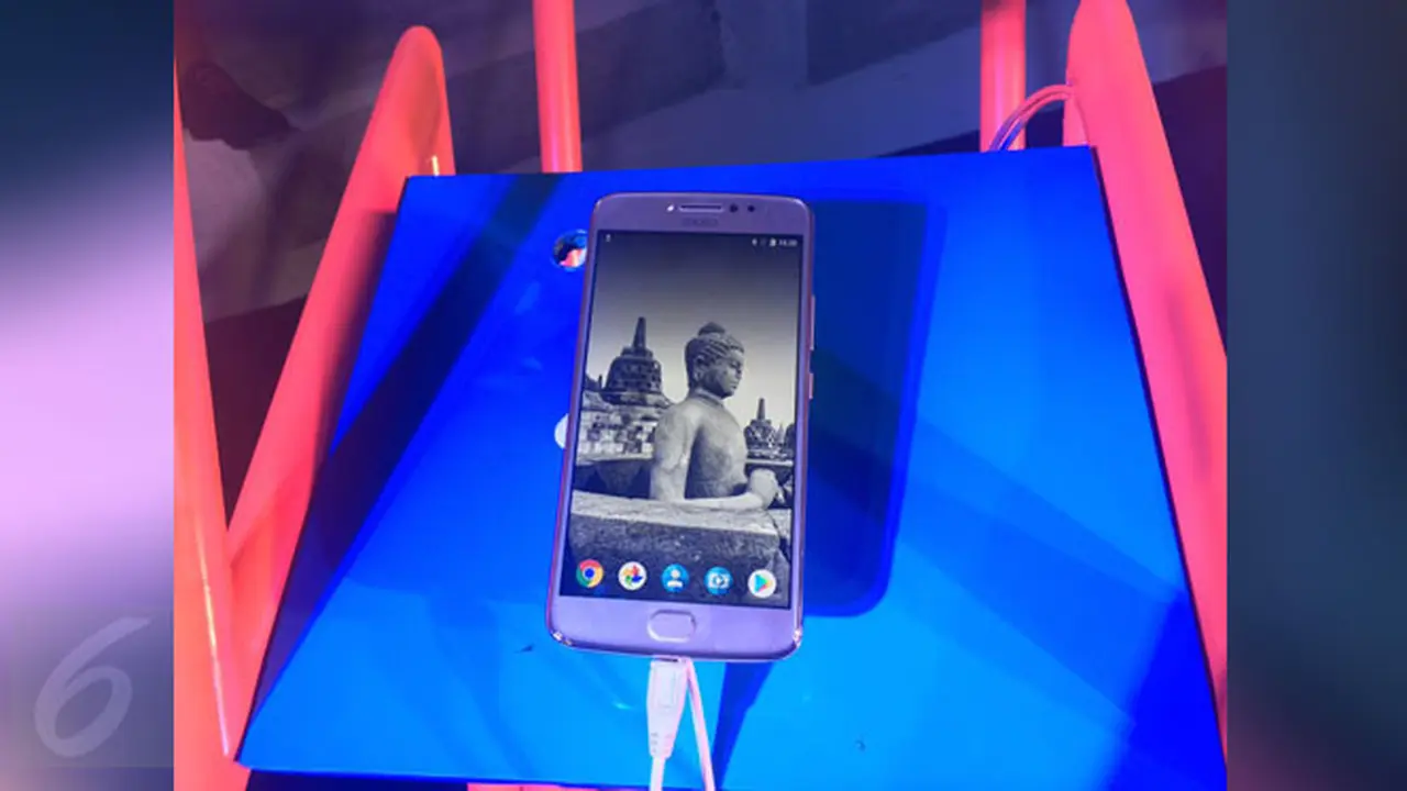 Moto E4 Plus.