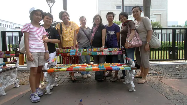 Bersolek, Bangku Taman DKI Jakarta Terlihat Semakin Cantik 
