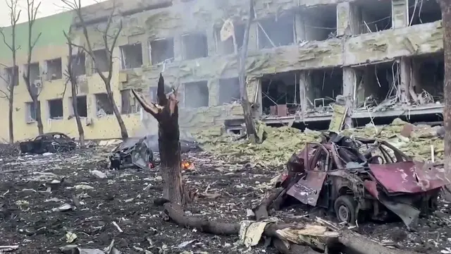 Beauty Vlogger Ukraina Dituduh Rusia Terlibat Konspirasi Barat, Disebut Buat Foto Rekayasa di Puing-Puing Rumah Sakit