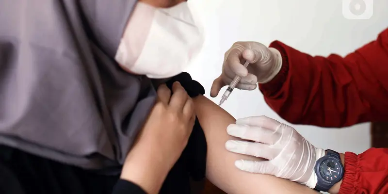 FOTO: Layanan Vaksinasi COVID-19 Puskesmas Kecamatan Matraman