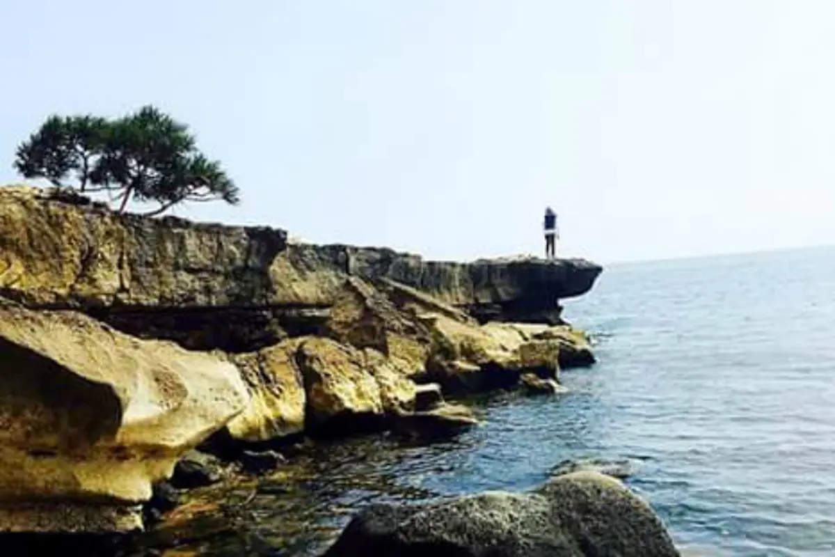 Pantai Punaga