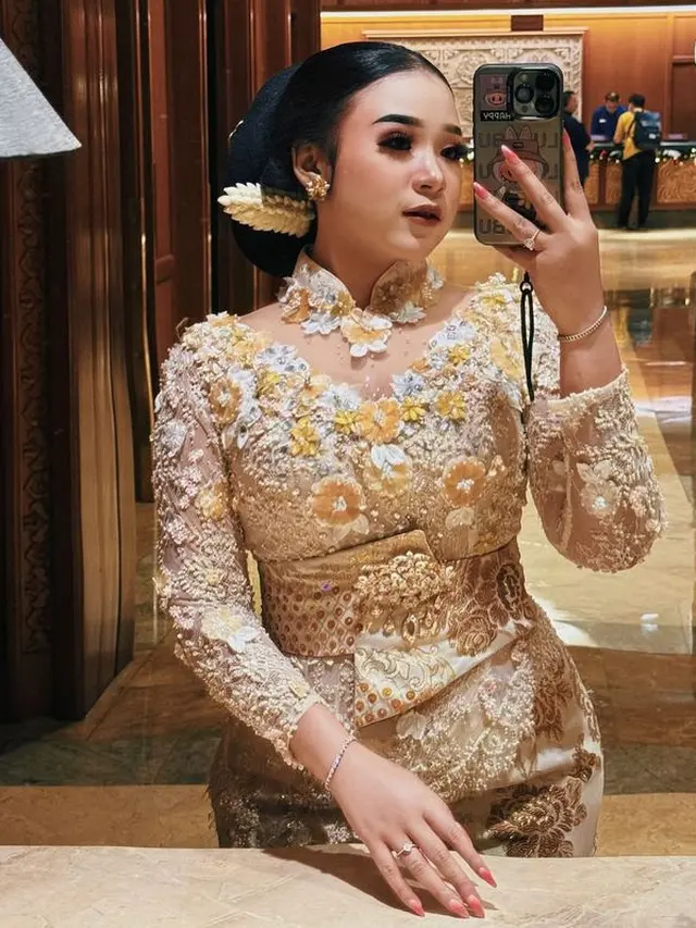 Niken Salindry Penyanyi Tembang Jawa. [@niken_salindry_reall]