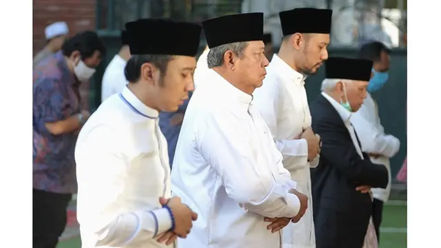 5 Potret Terbaru SBY Rayakan Idul Fitri, Lebaran Kedua Tanpa Ani Yudhoyono