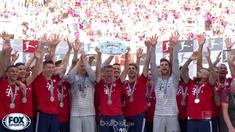 Berita video laga kekalahan Bayern Munchen pada laga terakhir mereka Bundesliga 2017-2018. This video presented by Ballball.