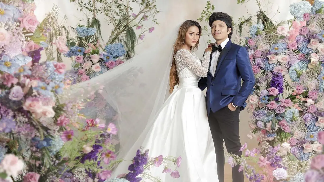 Potret Prewedding Atta Halilintar dan Aurel Hermansyah