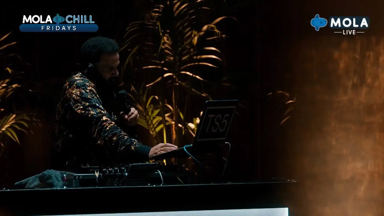 Penampilan Epik Craig David di Mola Chill Fridays Live dari London