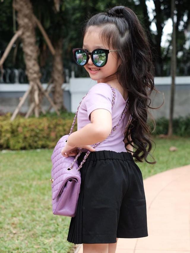 Jago Berpose, Ini 6 Potret Thalia Onsu Bak Model Cilik yang Bikin Gemas