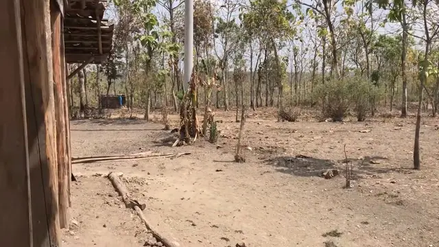 Rumah masa kecil ibu Dodit yang sederhana.