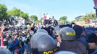 Aksi demo mahasiswa di Surabaya pada Kamis (26/9/2019) (Foto:Liputan6.com/Dian Kurniawan)