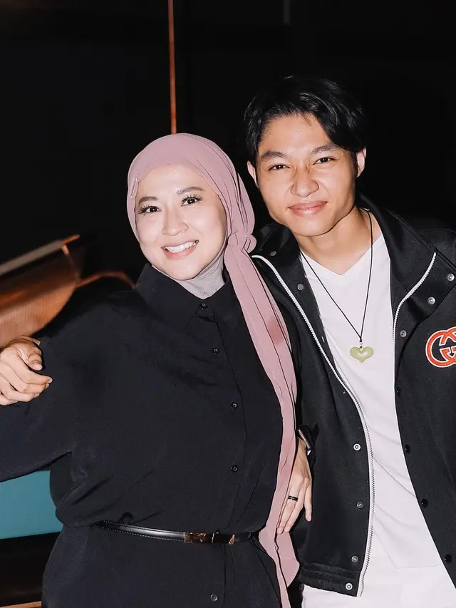 Potret Okie Agustina dan Kiesha Alvaro yang Saling Menguatkan, Kompak Bak Kakak Adik