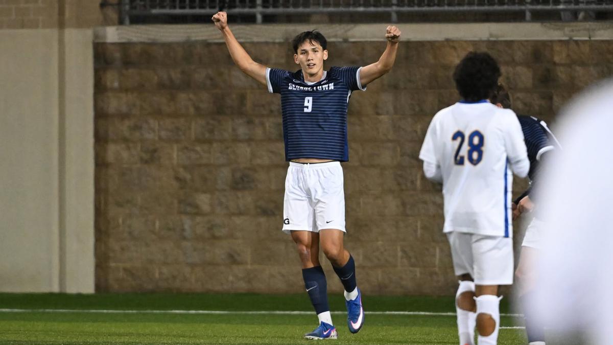 Pulang dari Timnas Indonesia, Mitchell Baker Makin Garang dengan Cetak 2 Gol untuk Georgetown Hoyas di Liga Universitas AS