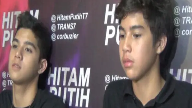 [VIDEO] AL Tantang Farhat Abbas Duel di Ring Tinju