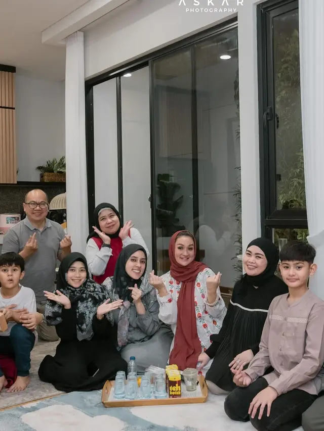 7 Momen Tengku Dewi Putri Gelar Pengajian 7 Bulanan Usai Resmi Gugat Cerai Andrew Andika