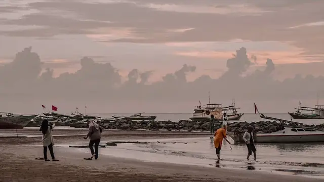 Wisata Banjarmasin Pantai Takisung