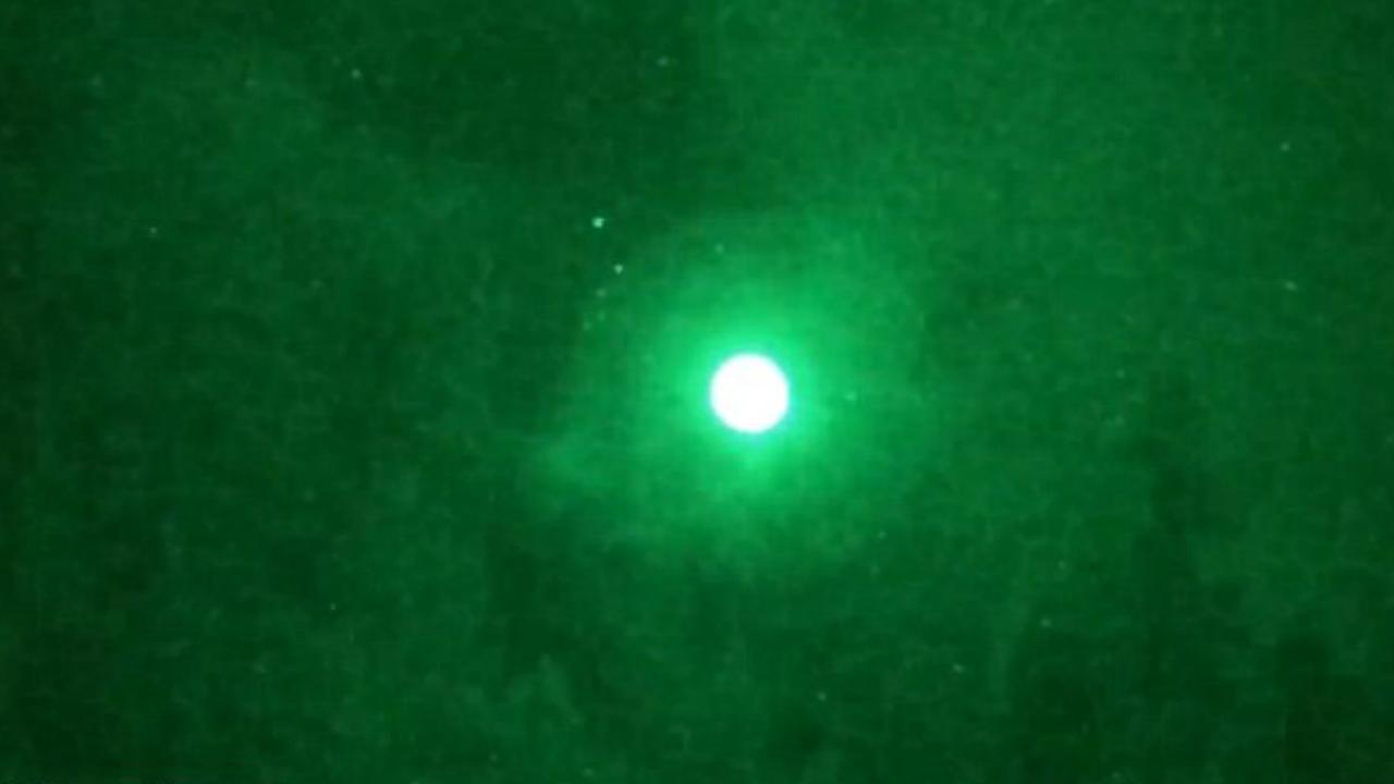 Cahay misterius di gunung keramat di British Columbia, Kanada. (Rob Freeman)