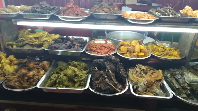 Nasi Kapau Uni Upik