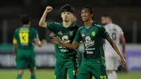 Aji Santoso: Bonek Pasti Bangga dengan Prestasi Persebaya di BRI Liga 1 Musim Ini