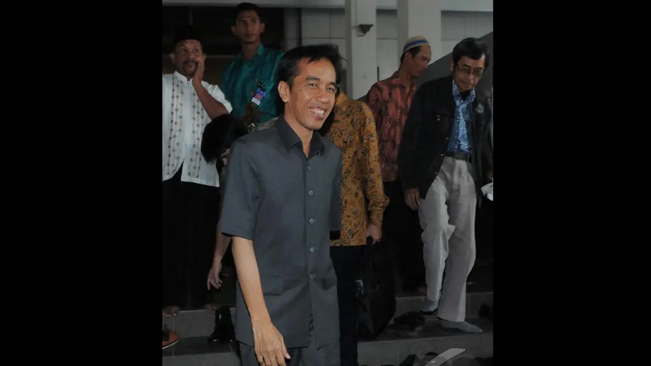 Jokowi Grogi Pakai Safari