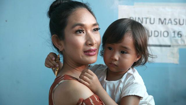 [Bintang] Happy Salma