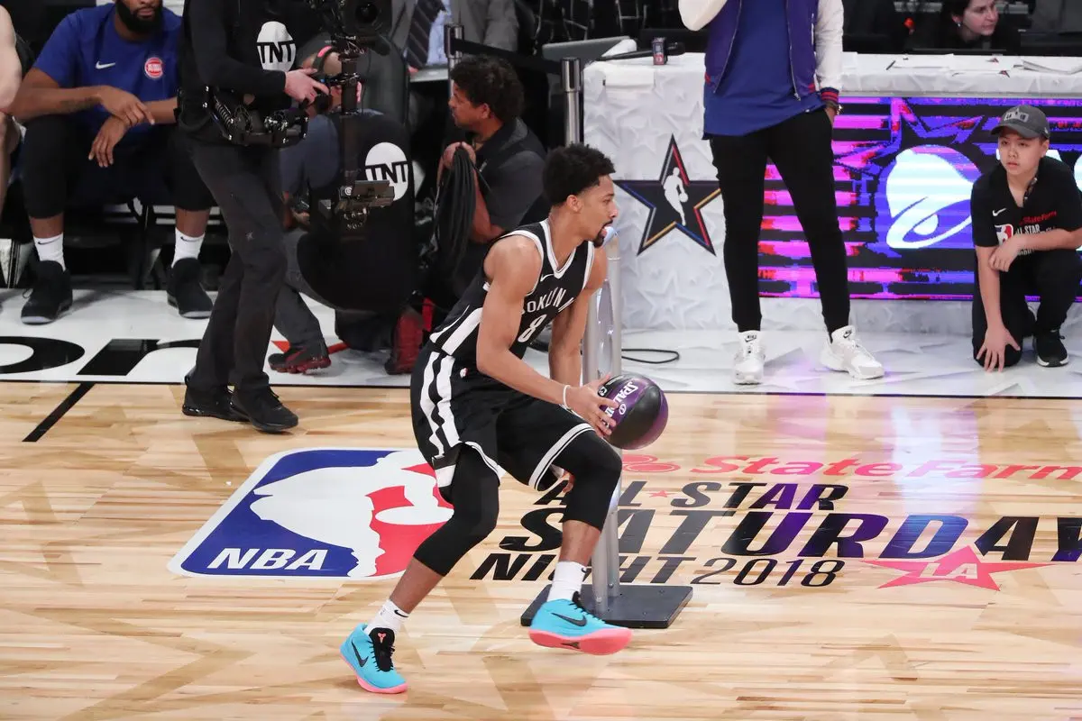 Aksi Spencer Dinwiddie saat Skill Challenge di NBA All-Star 2018