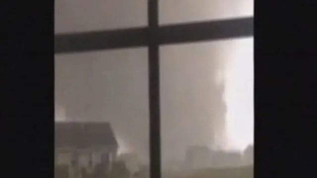 Dari Ribuan, Baru 4 Korban Topan Haiyan Dimakamkan