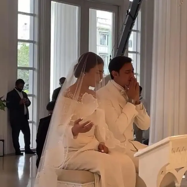 Resmi Jadi Suami Istri, Ini 6 Momen Haru Pernikahan Caesar Hito dan Felicya Angelista