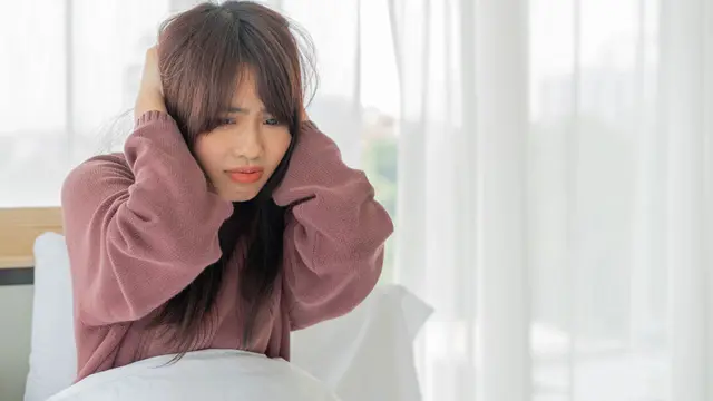 Kulit Kering Ternyata Bisa Jerawatan, Ini Lho Penyebabnya!