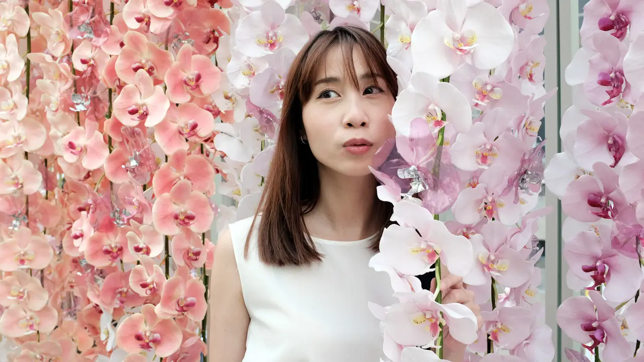 perempuan lucu