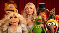 The Muppet Show: Sabrina Carpenter and Seth Rogen Star in Returning Sketch Comedy Show