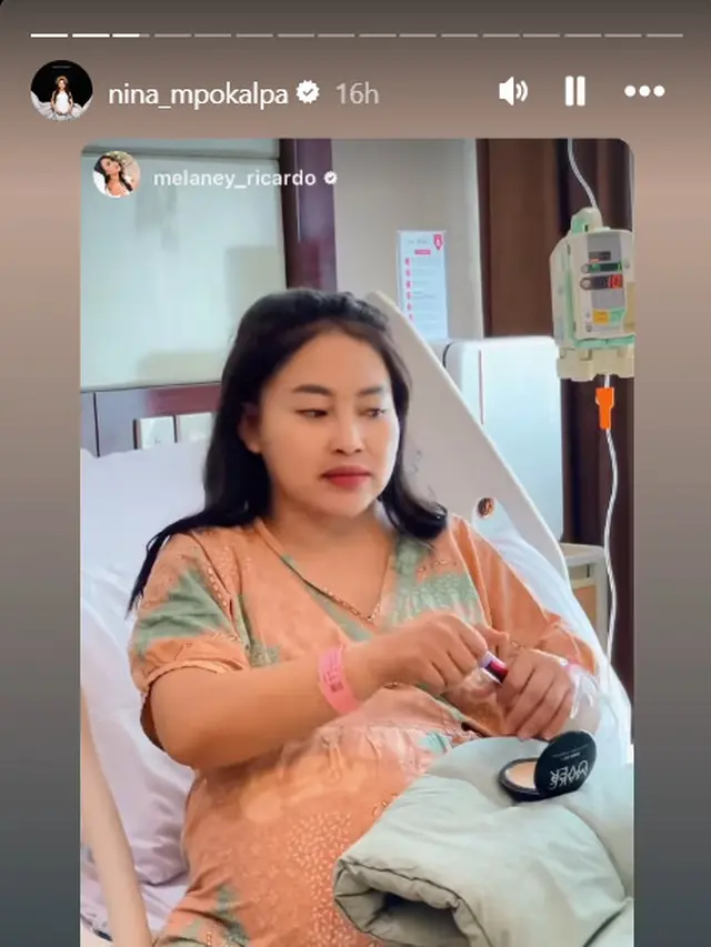 6 Potret Detik-detik Mpok Alpa Lahirkan Anak Kembar, Wajah dan Nama Belum Diungkap