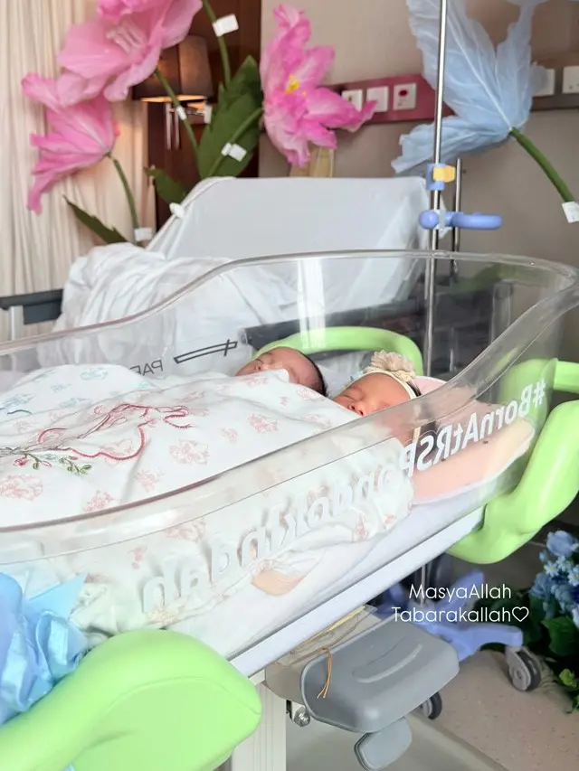 Nanda Arsyinta melahirkan anak kembar (instagram.com/nandaarsynt)