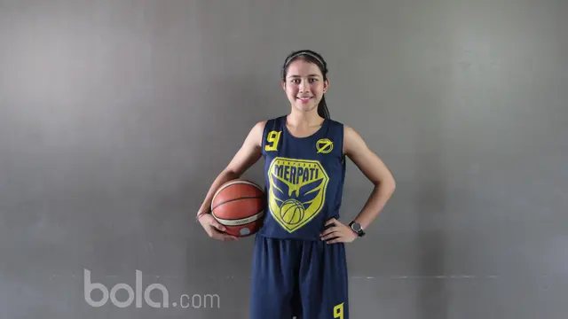 Dewa Ayu Made Sriartha Kusuma Dewi, Merpati Bali