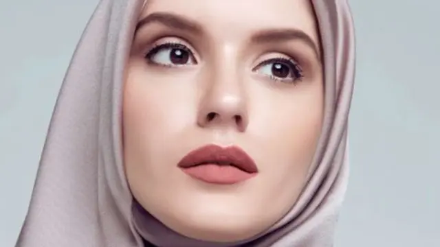 Makeup flawless