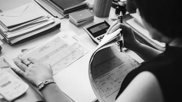 Ilustrasi invoice