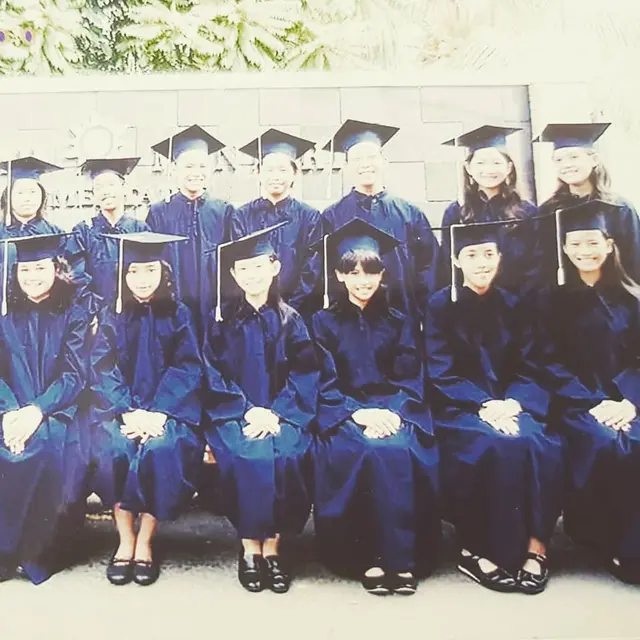 Dikritik Gara-gara Ingin Hapus Pilihan Ganda, Ini 6 Potret Masa Sekolah Maudy Ayunda