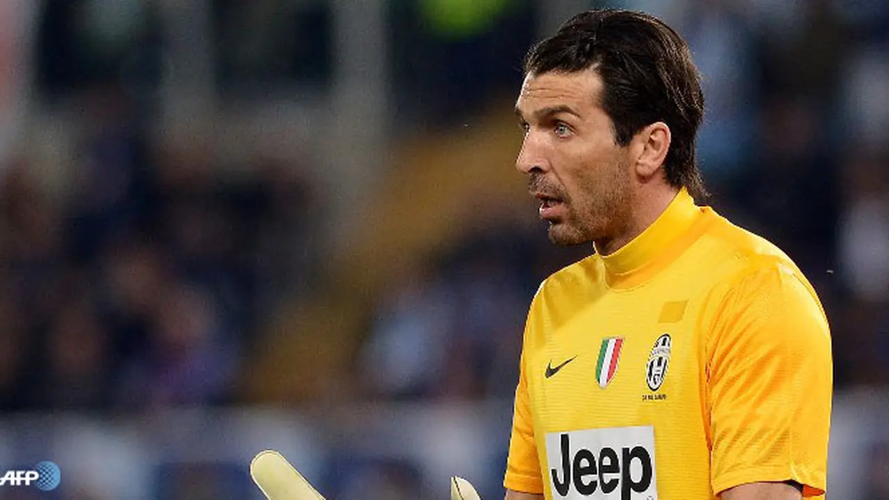 gianluigi-buffon-130416b.jpg