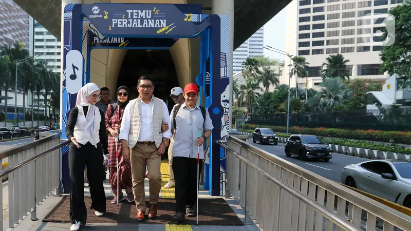 Di Halte Tosari, Ridwan Kamil Tampung Curhatan Penyandang Disabilitas