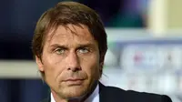 Antonio Conte akan resmi menangani Chelsea mulai musim 2016-2017. (AFP/Alberto Pizzoli)