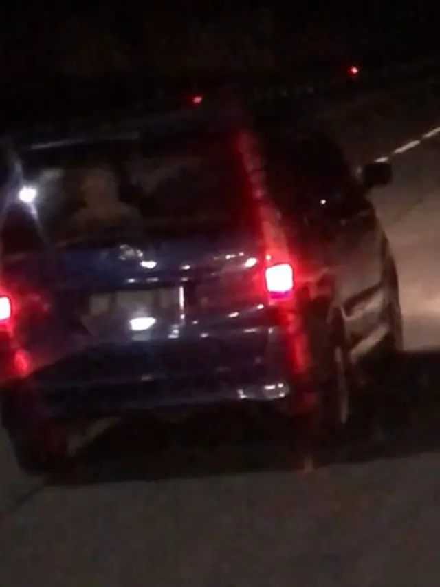 Viral Video Penampakan Mirip Pocong Duduk di Kursi Penumpang Mobil