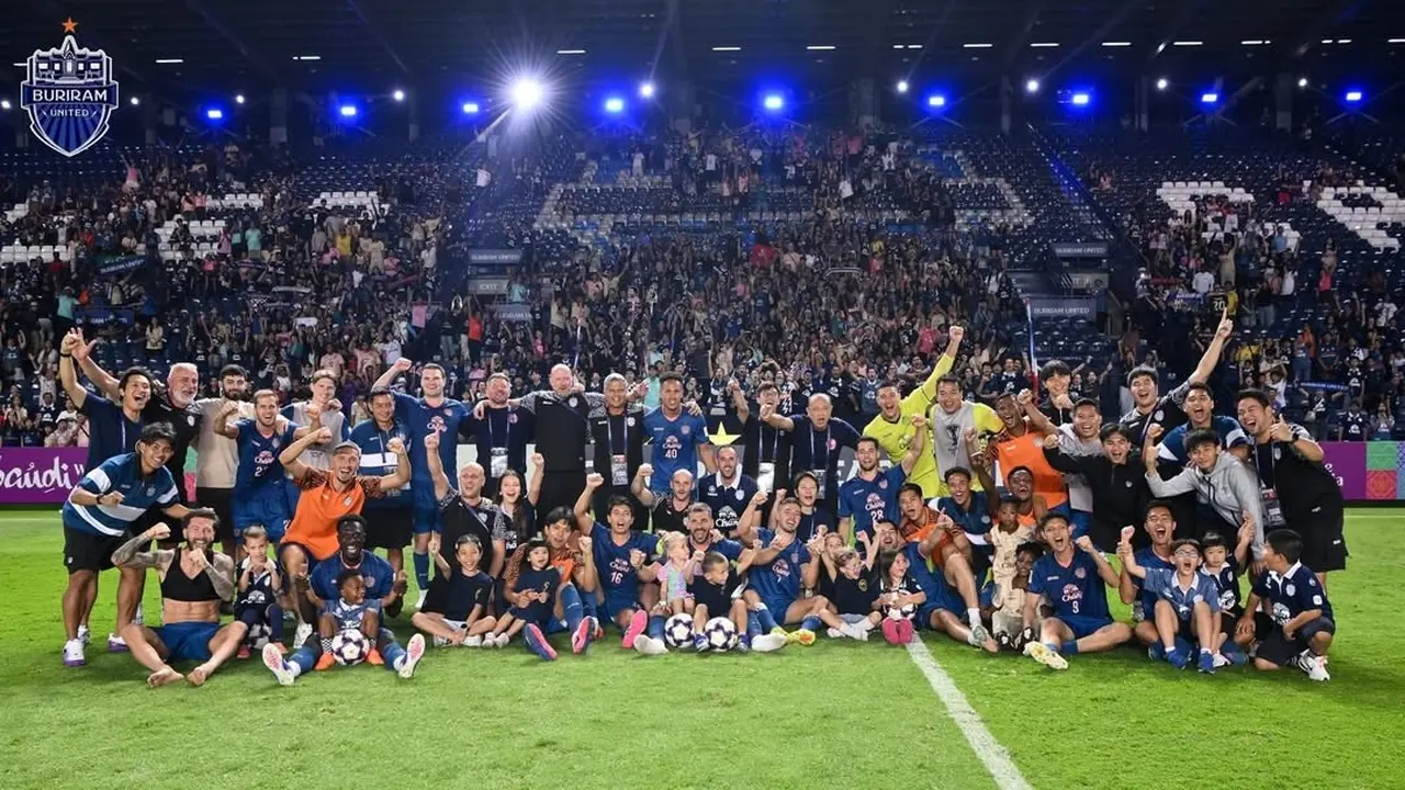 Sandy Walsh - Buriram United