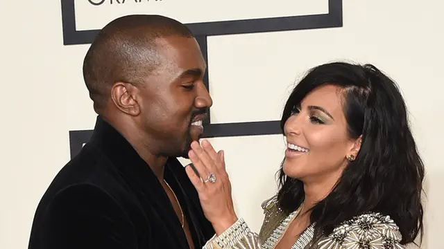 [Bintang] Kim Kardashian dan Kanye West