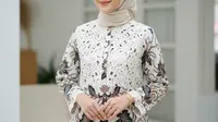 7 Model Gamis Batik Kombinasi Modern Terbaru 2025 yang Lagi Jadi Incaran, Tampil Elegan dan Anggun