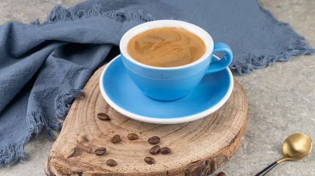 Susu Kental Manis atau Krimer untuk Kopi? Ini Bedanya