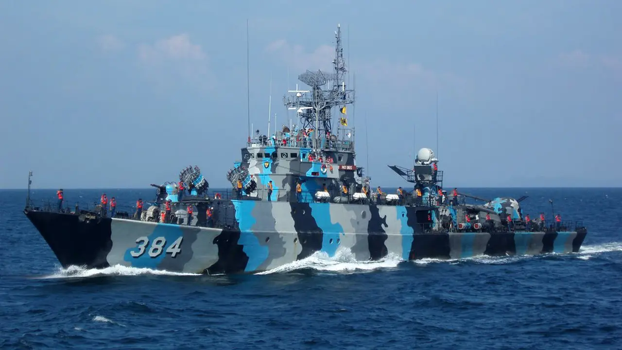 [Bintang] KRI Pati Unus