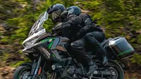 Kawasaki Versys 1100 adventure-tourer 2025 hadir dengan penyegaran terbaru. (paultan)