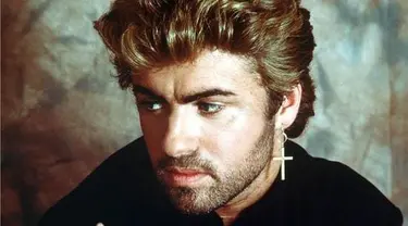 Kepergian George Michael memang mengagetkan, untaian duka mengalir untuk penyanyi eksentrik ini.