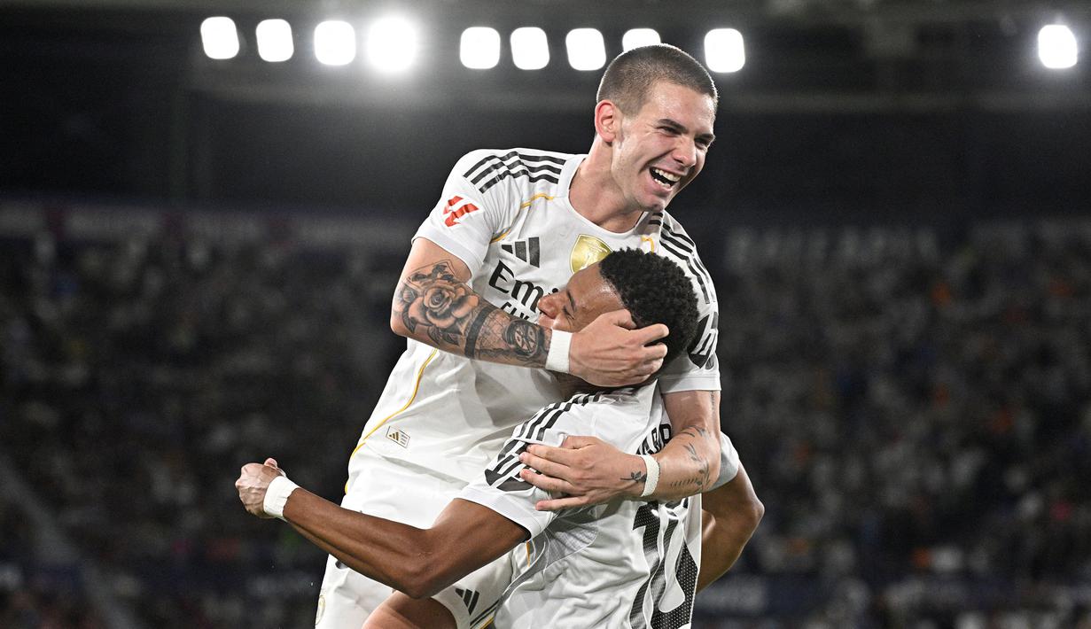 Jebolan Piala Dunia U-17 bersama Timnas Argentina U-17, Franco Mastantuono berhasil mencatatkan rekor gemilang bersama Real Madrid. (AFP/Jose Jordan)