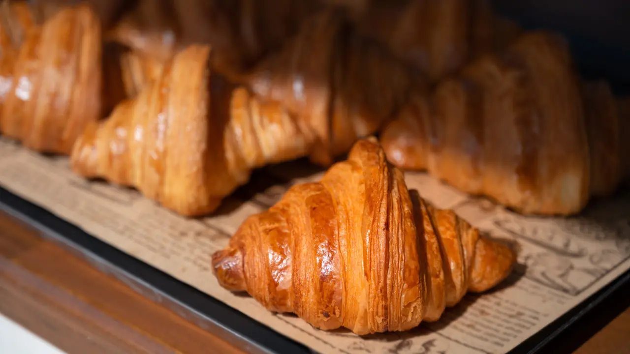 Otodidak Belajar dari Buku, Kini Selalu Ada Produk Pastry Baru dari Masculin Féminin  