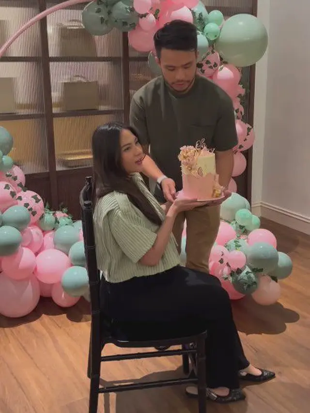 7 Momen Baby Shower Jessica Milla yang Meriah, Ungkap Jenis Kelamin Buah Hati